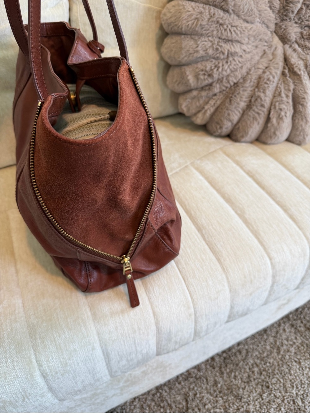 Fossil Leather Shoulder Tote in Deep Chestnut - Picture 7 of 9